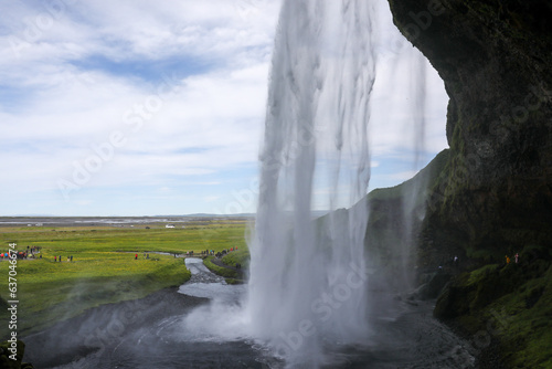 Une chute d eau en Islande