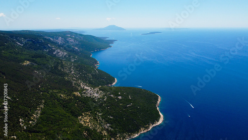 Lubenice, island Cres, Croatia © Viktor