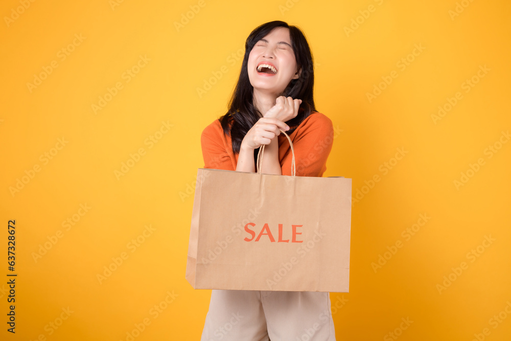 Discover the excitement of surprising deals and joyful shopping. Trendy woman holds bags, embodying the happiness of finding the ultimate discounts. isolated on yellow background. Discover the excitement of surprising deals and joyful shopping. Trendy woman holds bags, embodying the happiness of finding the ultimate discounts. isolated on yellow background.