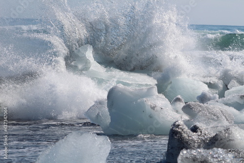 wave braking on ice floe