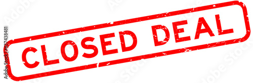 Grunge red closed deal word square rubber seal stamp on white background