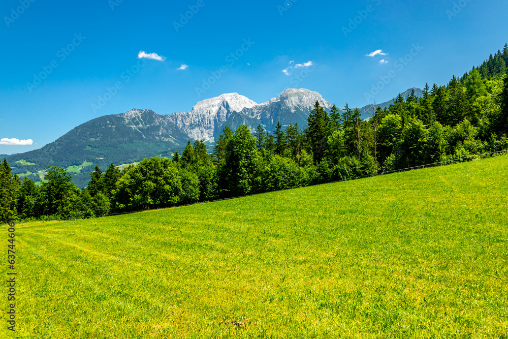 Wanderung durch die wunderschönen Berchtesgadener Alpen zum Watzmann - Berchtesgaden - Bayern - Deutschland Wanderung durch die wunderschönen Berchtesgadener Alpen zum Watzmann - Berchtesgaden - Bayern - Deutschland