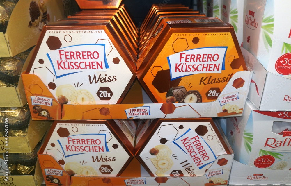 FERRERO KUESSCHEN Stock Photo | Adobe Stock FERRERO KUESSCHEN Stock Photo | Adobe Stock