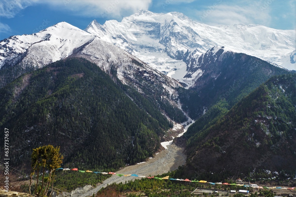 Tilicho lake trekking