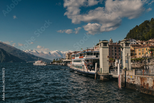 Varenna harbor 