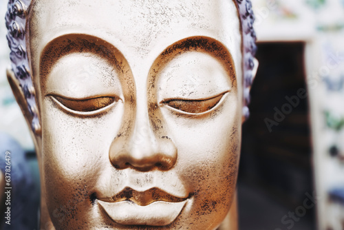 Statue visage du bouddha en bronze - Symbole de paix et sérénité