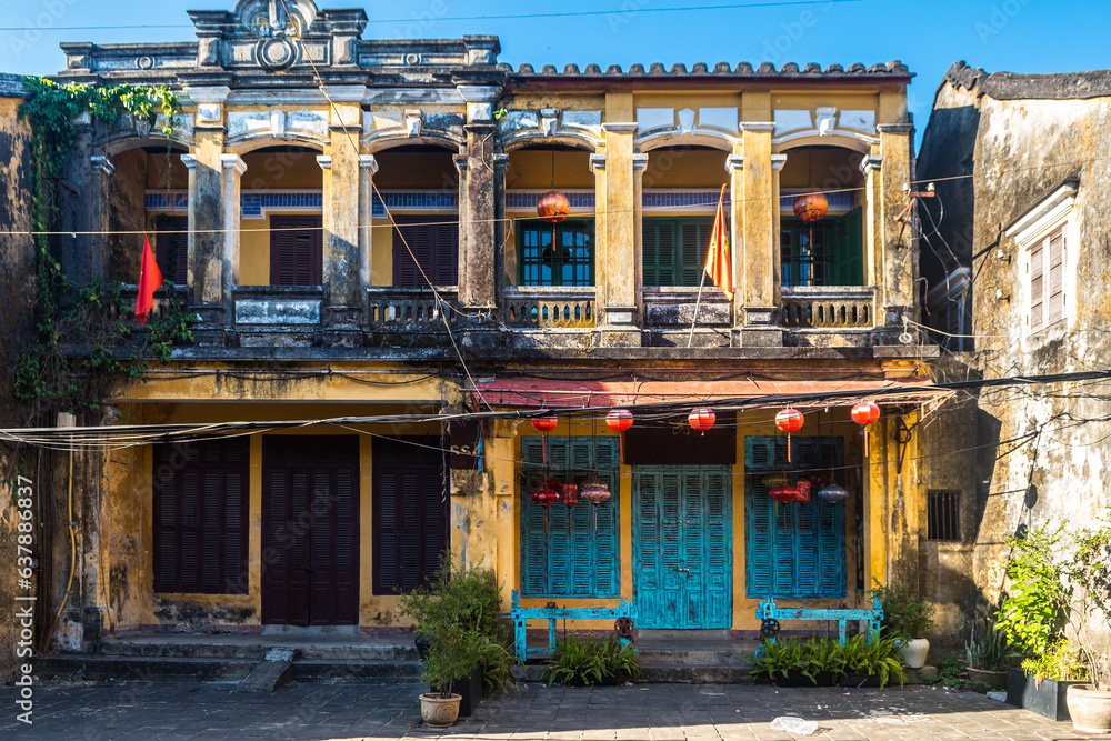 Naklejka premium street view of hoi an old town, vietnam