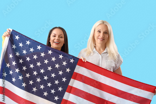 Beautiful women with USA fl...