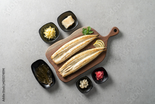 Korean food dish Pungcheon Fresh Water Eel Grilled Eel Soup Eel Seasoned Seaweed Jjolmyeon