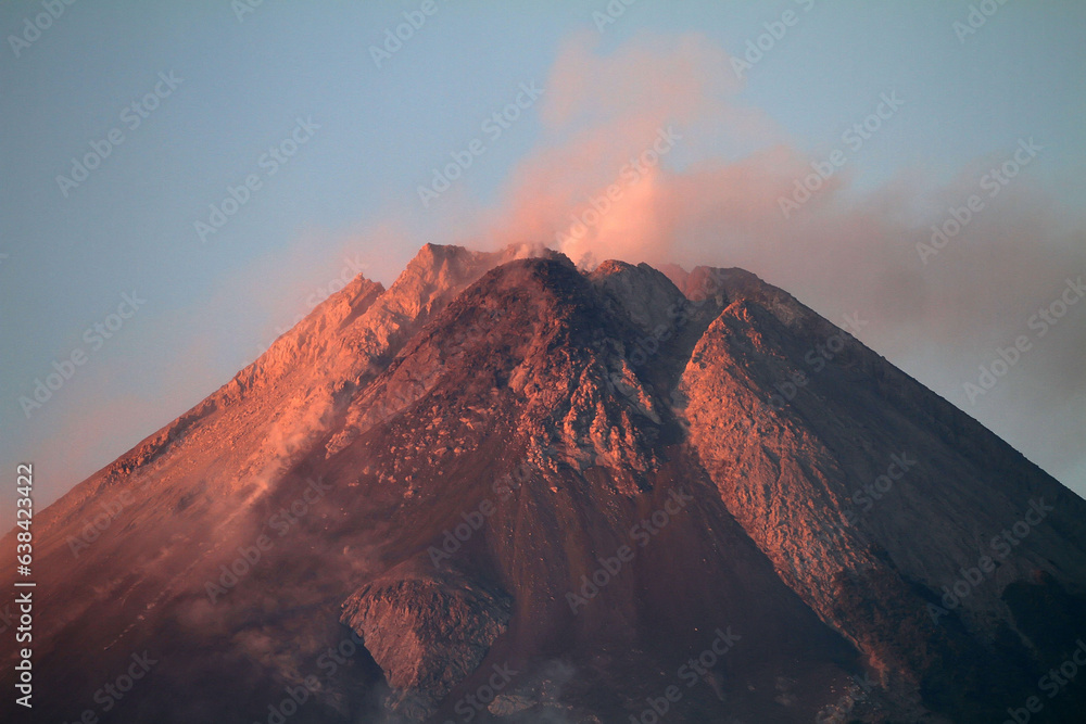 Fototapeta premium fire in the mountains