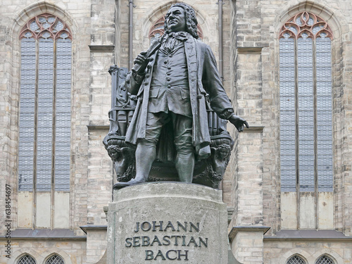 Das Denkmal des Thomaskantors Johann Sebastian Bach. Leipzig, Sachsen, Deutschland 
 photo