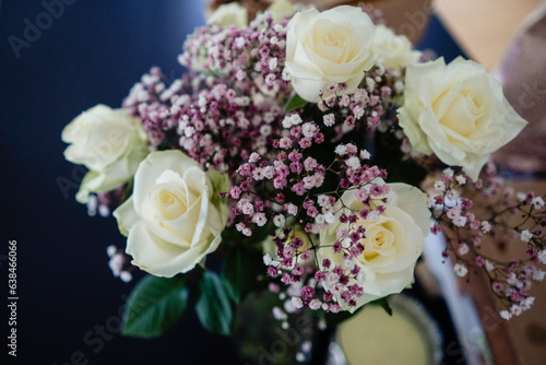 Bl  tenzauber auf der Hochzeit  Romantische Blumenarrangements