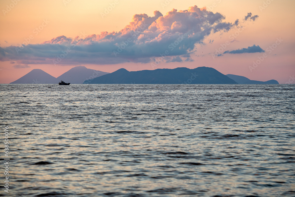 Isole Eolie al tramonto Isole Eolie al tramonto