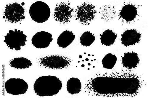Grunge texture brush circles.Hand drawn paintbrush round shape. Watercolor stroke circles. Set of vector illustration.