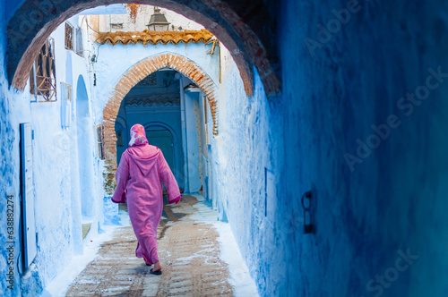 Chefchaouen el pueblo azul de Marruecos en la zona norte de África. Sitio turístico líder en la producción del Cannabis. © ismel leal
