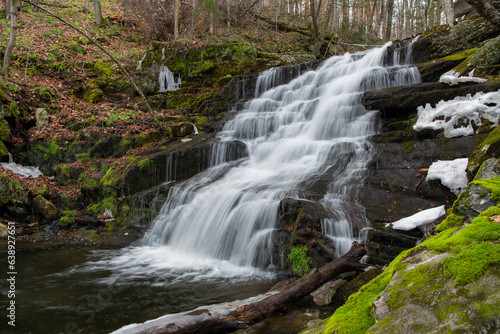 Fototapeta Naklejka Na Ścianę i Meble -  Falls brook West Hartland Connecticut waterfall