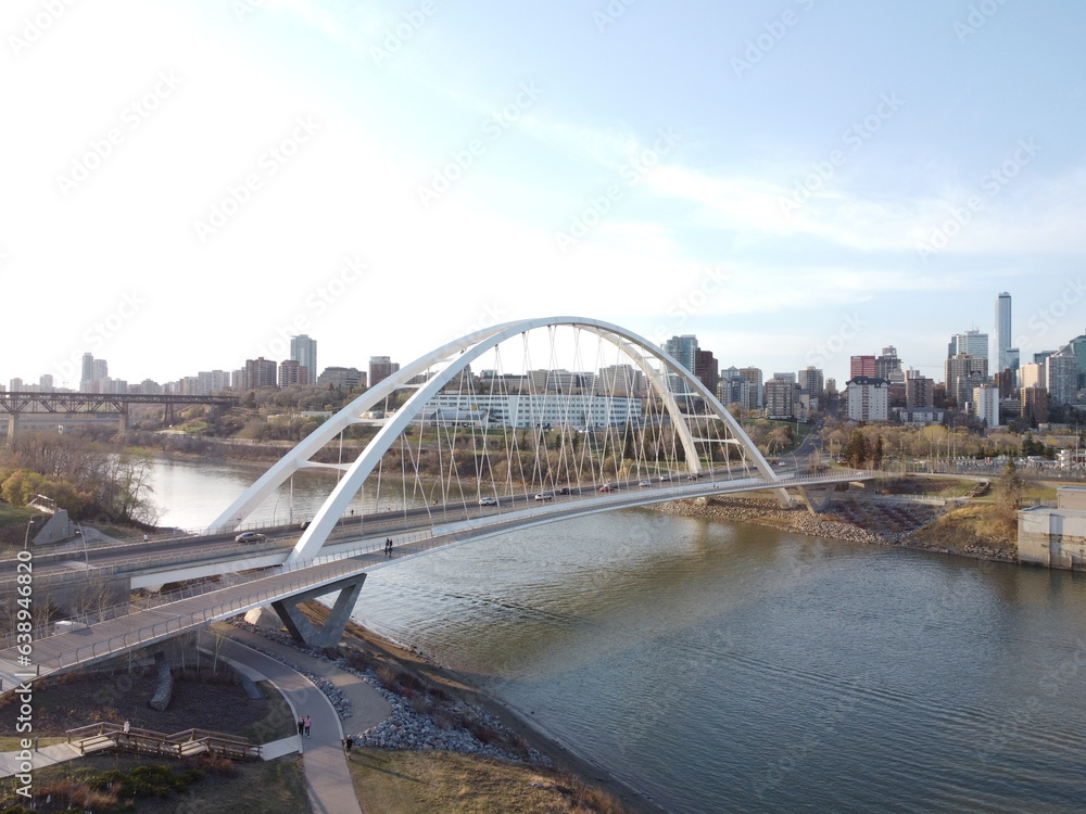Naklejka premium Bridge over a river in downtown Edmonton