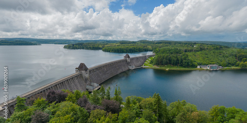 Tableau sur toile Aerial view of the Möhne Dam and reservoir in Germany showcasing impressive engineering, scenic countryside and expansive water landscape in North Rhine-Westphalia