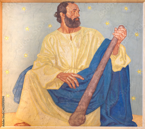 VIENNA, AUSTIRA - JULI 5, 2021: The fresco of St.  Jude Thaddeus the apostle ...