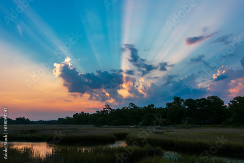 sunrise godrays