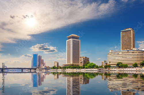 Obraz na płótnie The Great Nile river and the banks of Cairo with fashionable buildings, Egypt w salonie