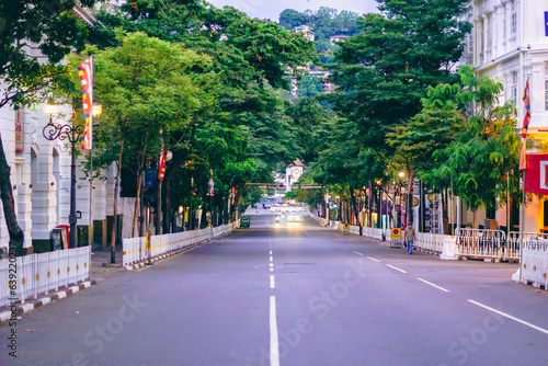 alone street in the kandy town