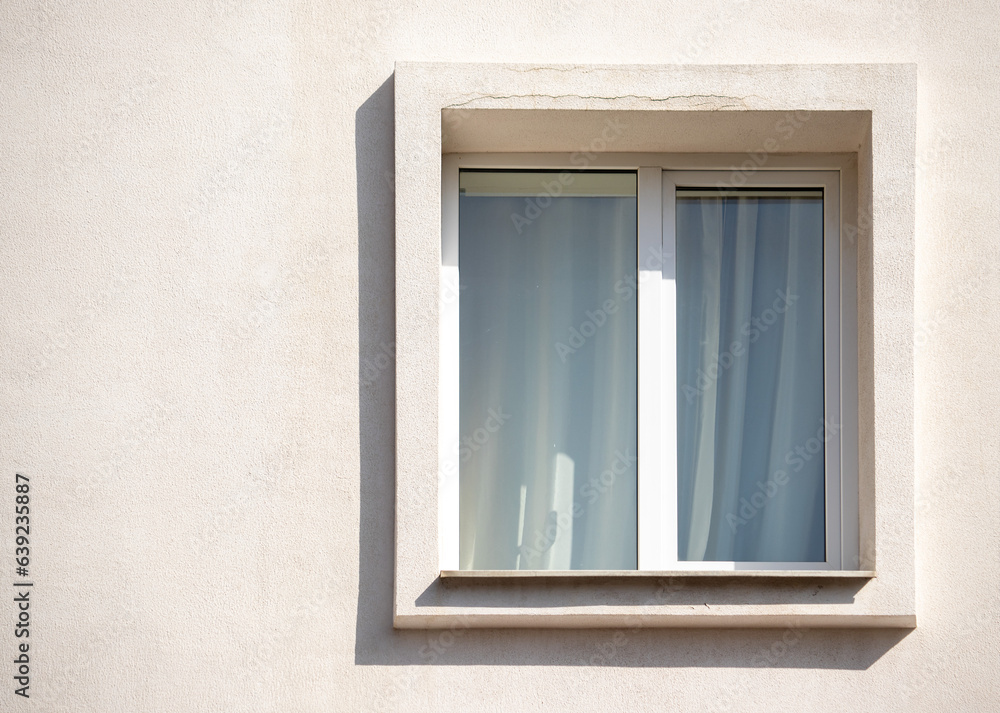 Multi-storey buildings, windows in the house, the sky of nature. Multi-storey buildings, windows in the house, the sky of nature.