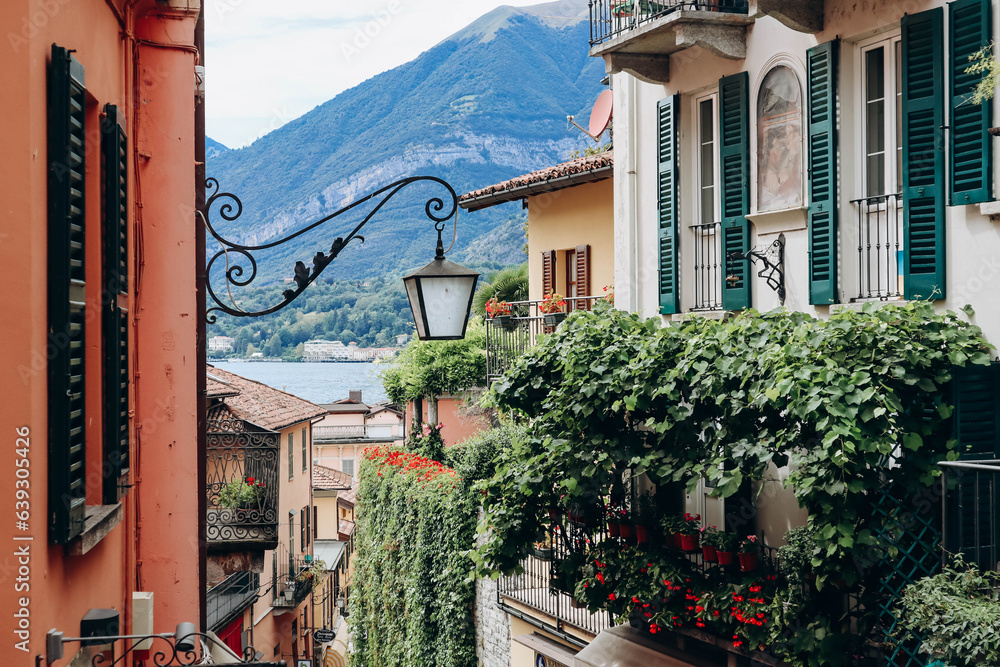 Obraz premium Bellagio, Italy - August 8, 2023: View of the city center of Bellagio, a beautiful city on Lake Como in Italy