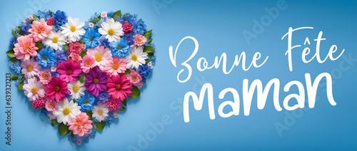 Banner, bannière, composition de fleurs en forme de cœur pour la fête des mères - IA générative © CURIOS