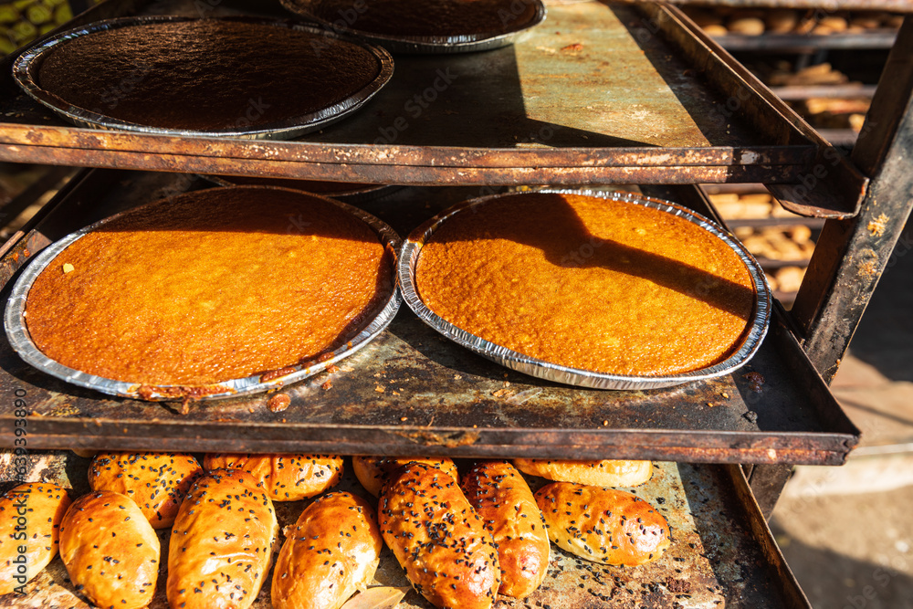 Fotografie Pie and rolls at a Cairo bakery.