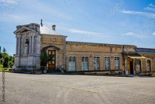 Visite de l'uine de soierie