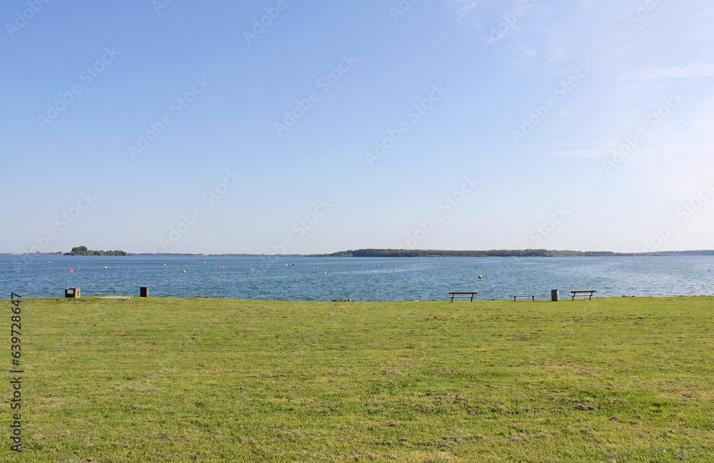 Lake of Der Chantecoq Giffaumont - Champaubert Champagne Grand Est France