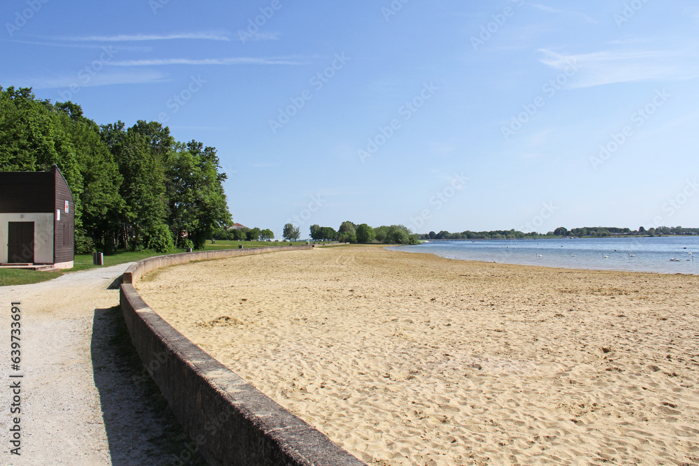 Lake of Der Chantecoq Giffaumont - Champaubert Champagne Grand Est France