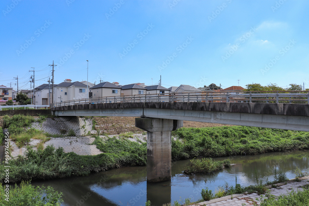 鴨川の根切橋(埼玉県さいたま市西区・桜区) 鴨川の根切橋(埼玉県さいたま市西区・桜区)