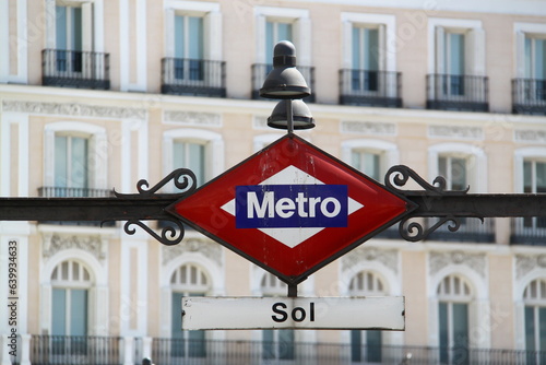 Obraz na płótnie metro de Madrid