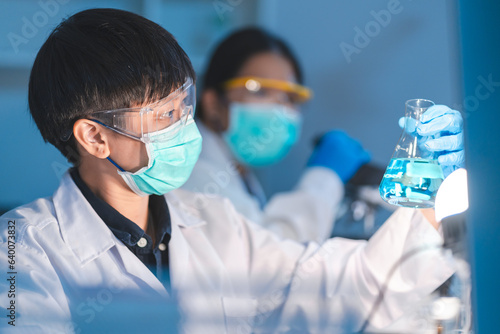 laboratory glassware equipm...
