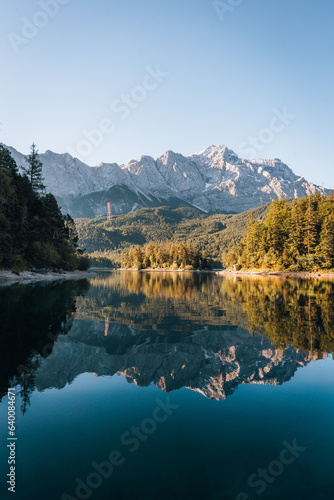 Fototapeta Naklejka Na Ścianę i Meble -  Morning photo of Eibsee Mountain Lake, Garmisch Partenkirchen, Bavaria, Germany