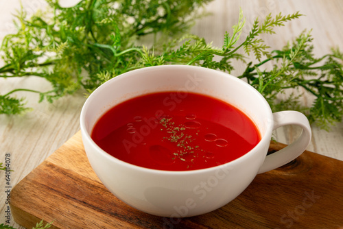 トマトの冷製スープ アップ スプーンなし