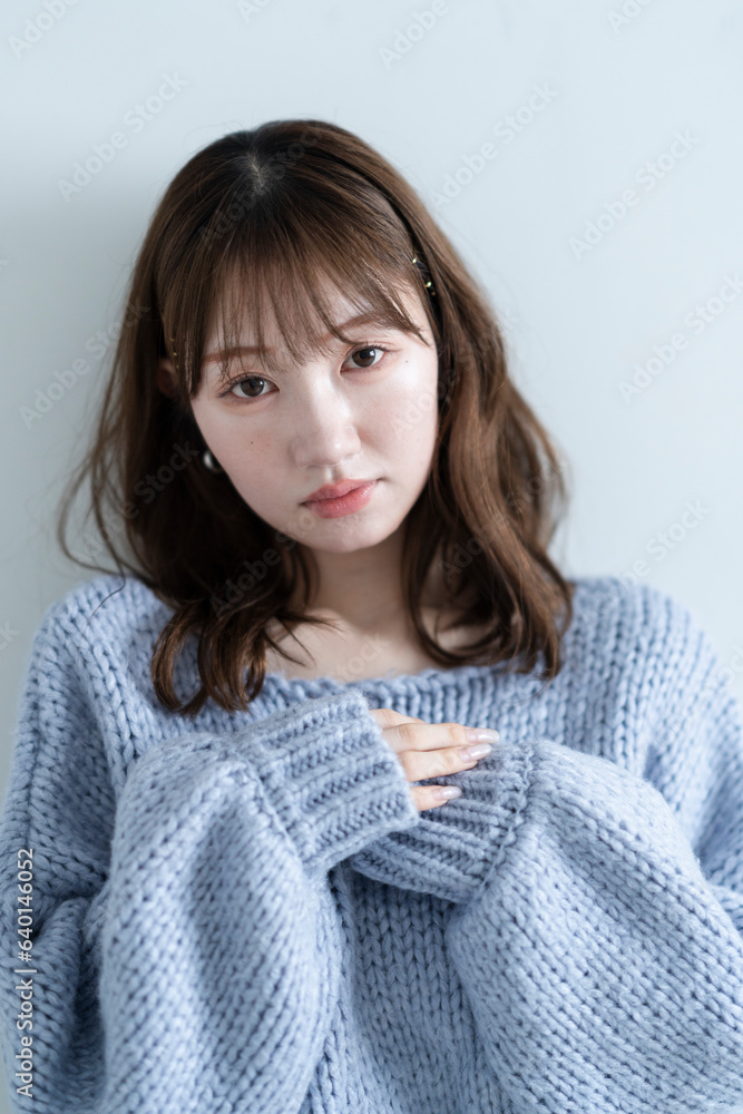 透明感のあるチャーミングな女性 透明感のあるチャーミングな女性