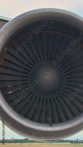 turbine on the wing of a Boeing 747 at the airport