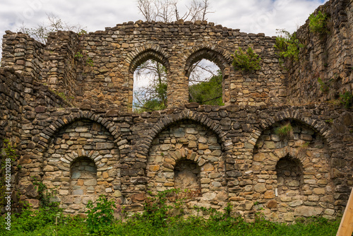 Obraz na płótnie Ruins of the Ikalto Academy next to the Ikalto monastery in Georgia. The academy was founded in the early 12th century. w salonie