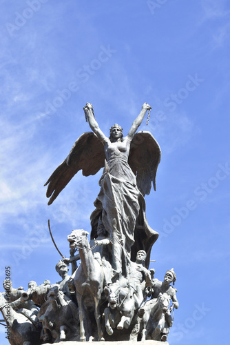 monument to the liberator 