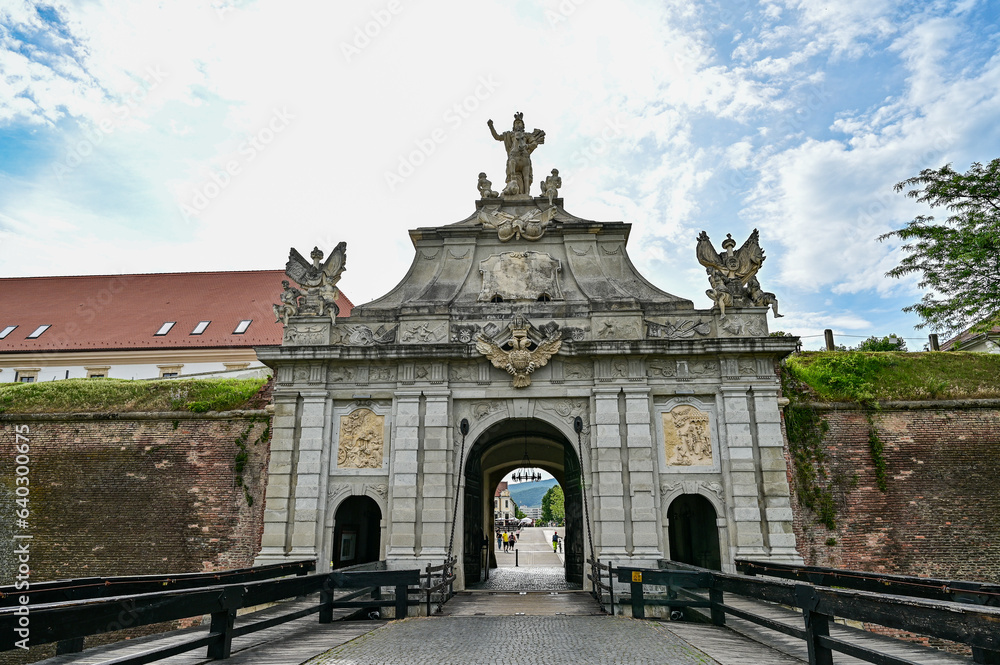 Fototapeta premium The 3rd Gate of the Fortress, Poarta a III-a a Cetății der Zitadelle Alba Carolina (Karlsburg) in Alba Iulia, Siebenbürgen, Rumänien