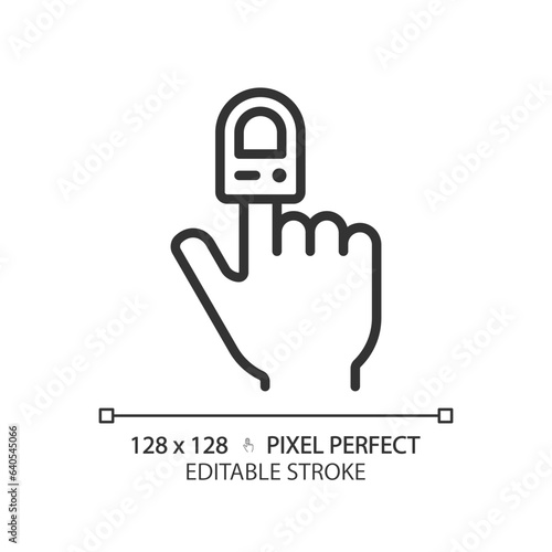 Pulse oximeter pixel perfect linear icon. Oxygen saturation. Heart rate. Health assessment. Medical test. Thin line illustration. Contour symbol. Vector outline drawing. Editable stroke