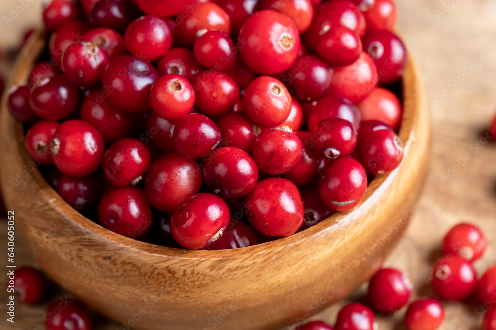 Wild marsh red cranberries during cooking Wild marsh red cranberries during cooking