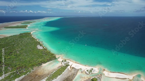 Paradise found - Sailing in French Polynesia