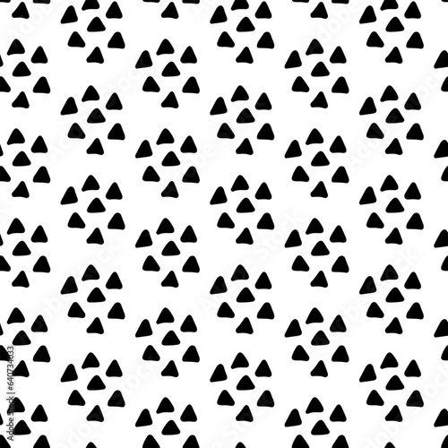 Simple pattern with triangles doodles hand drawn. Seamless vector minimalistic pattern on white background. Doodle print