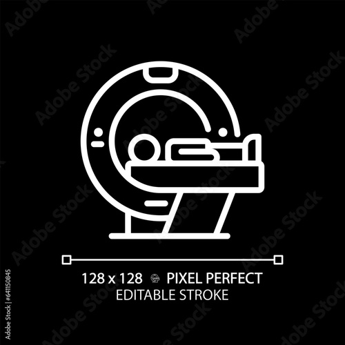 Ct scan pixel perfect white linear icon for dark theme. Medical imaging. Radiology doctor. Healthcare service. Health screening. Thin line illustration. Isolated symbol for night mode. Editable stroke