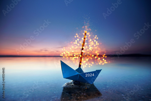 Segel setzen für 2024, Segelboot mit Lichtern