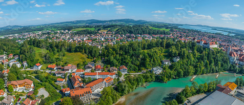 Ausblick über Füssen und Bad Faulenbach ins Alpenvorland und zum Forggensee